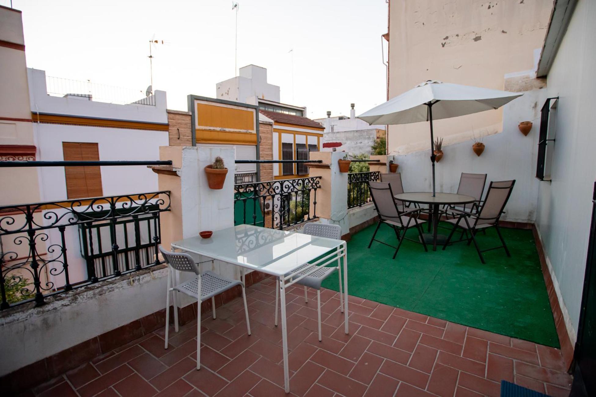 סביליה Apartamentos Dona Concha מראה חיצוני תמונה