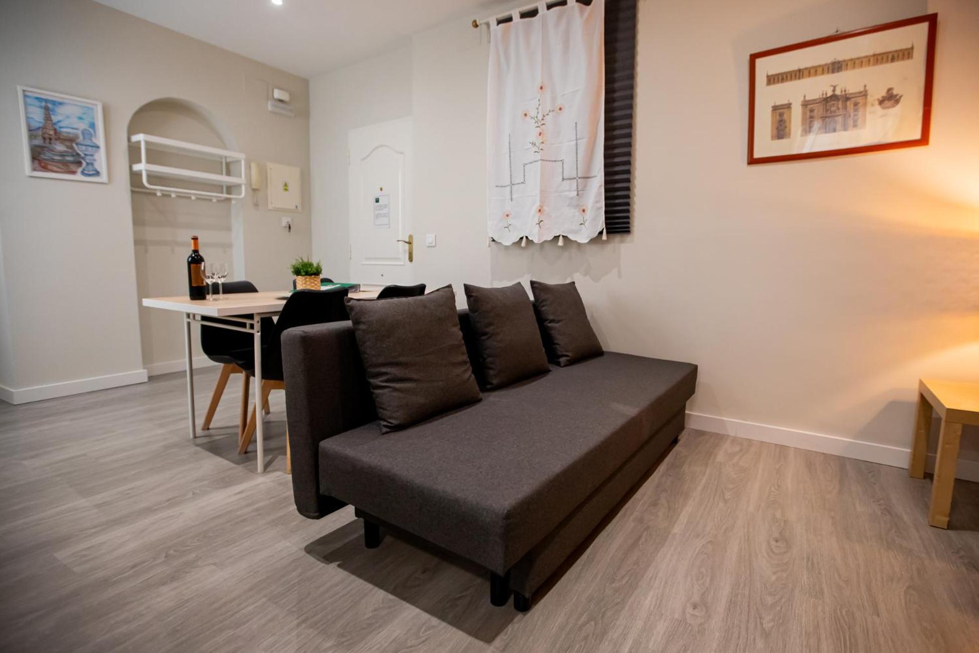 סביליה Apartamentos Dona Concha מראה חיצוני תמונה